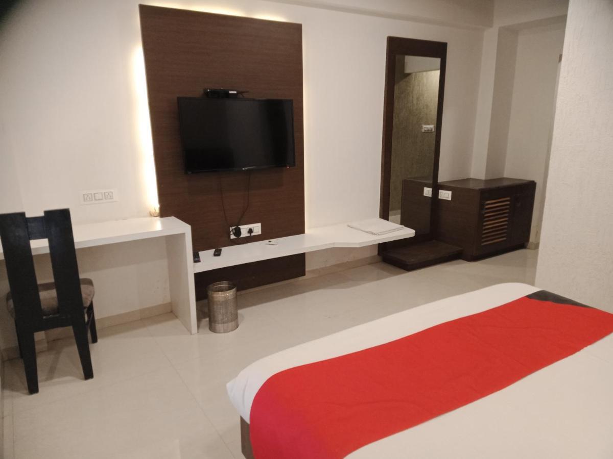 Hotel Airport Inn One Ahmedabad Luaran gambar