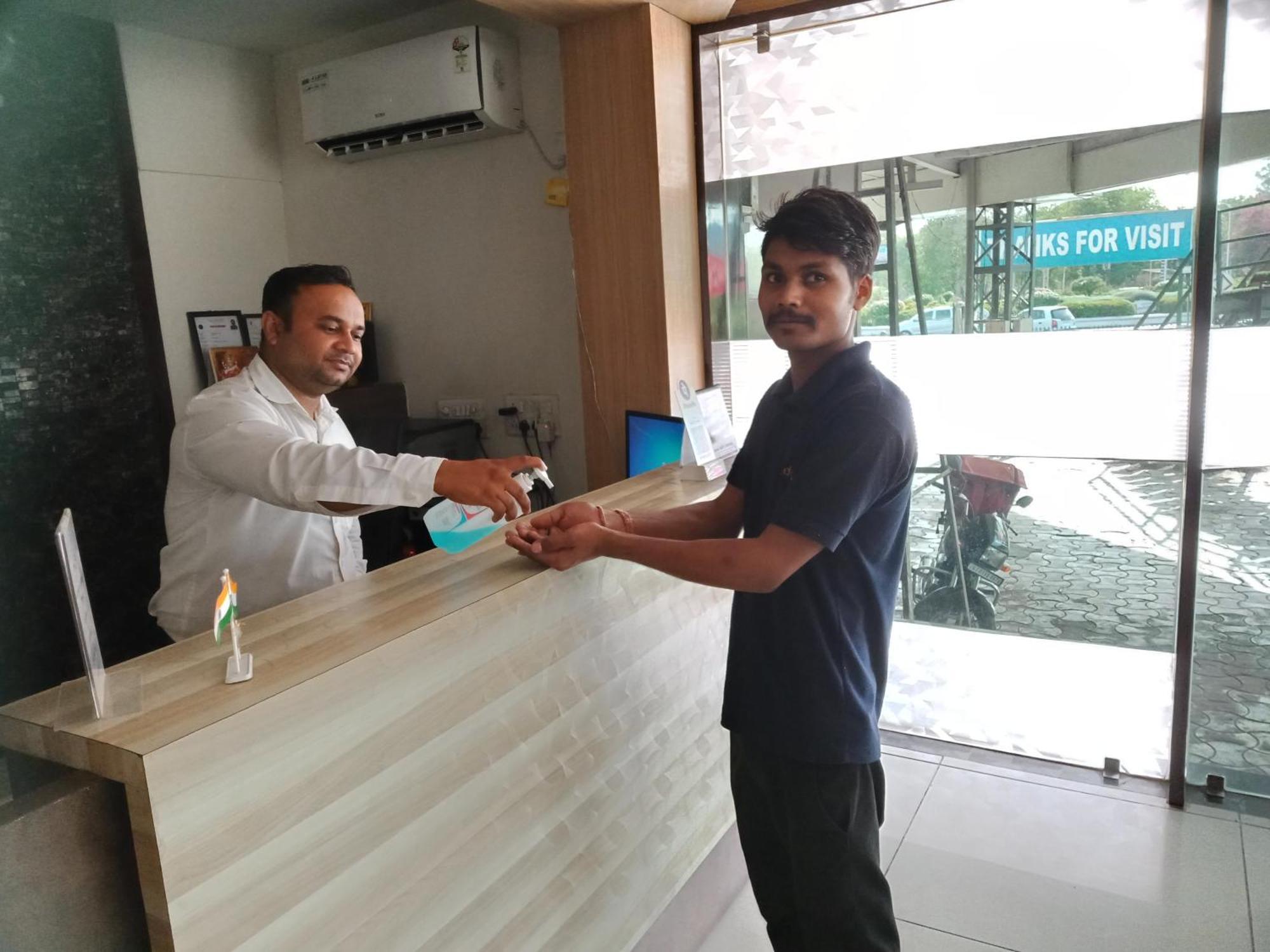 Hotel Airport Inn One Ahmedabad Luaran gambar