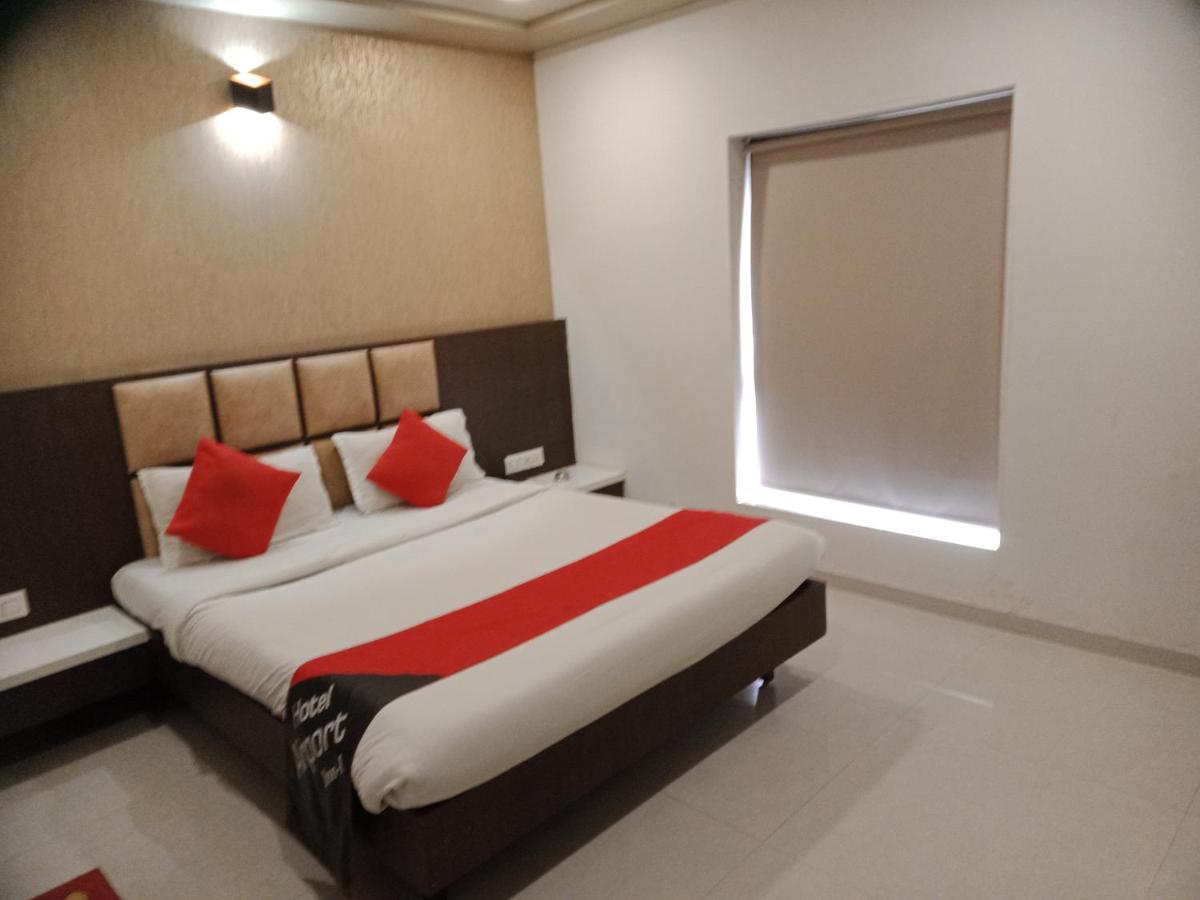 Hotel Airport Inn One Ahmedabad Luaran gambar